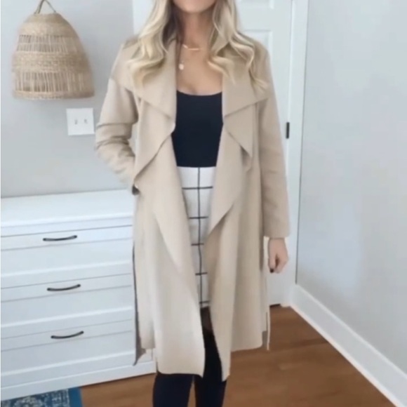 Chic Beige Trench Coat women jacket - Picture 7 of 7